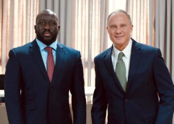  Partenariat USA-Sénégal dans le domaine des télécommunications et du numérique :