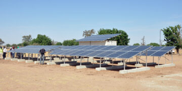 Nigéria : 327 millions de dollars mobilisés pour électrifier les zones rurales et accélérer la transition énergétique