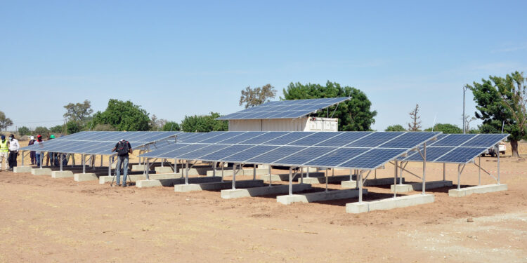 Nigéria : 327 millions de dollars mobilisés pour électrifier les zones rurales et accélérer la transition énergétique